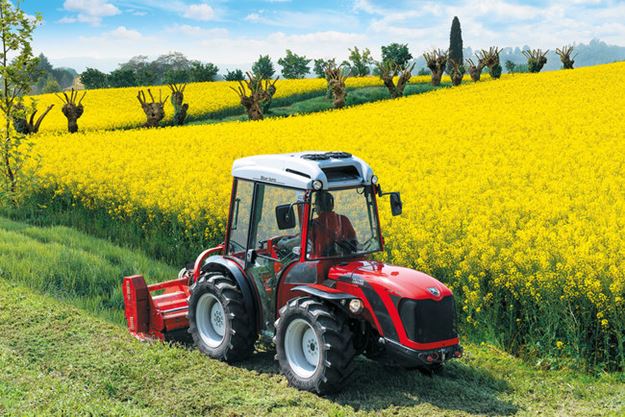 Image sur TRACTEUR TR 7600 INFINITY